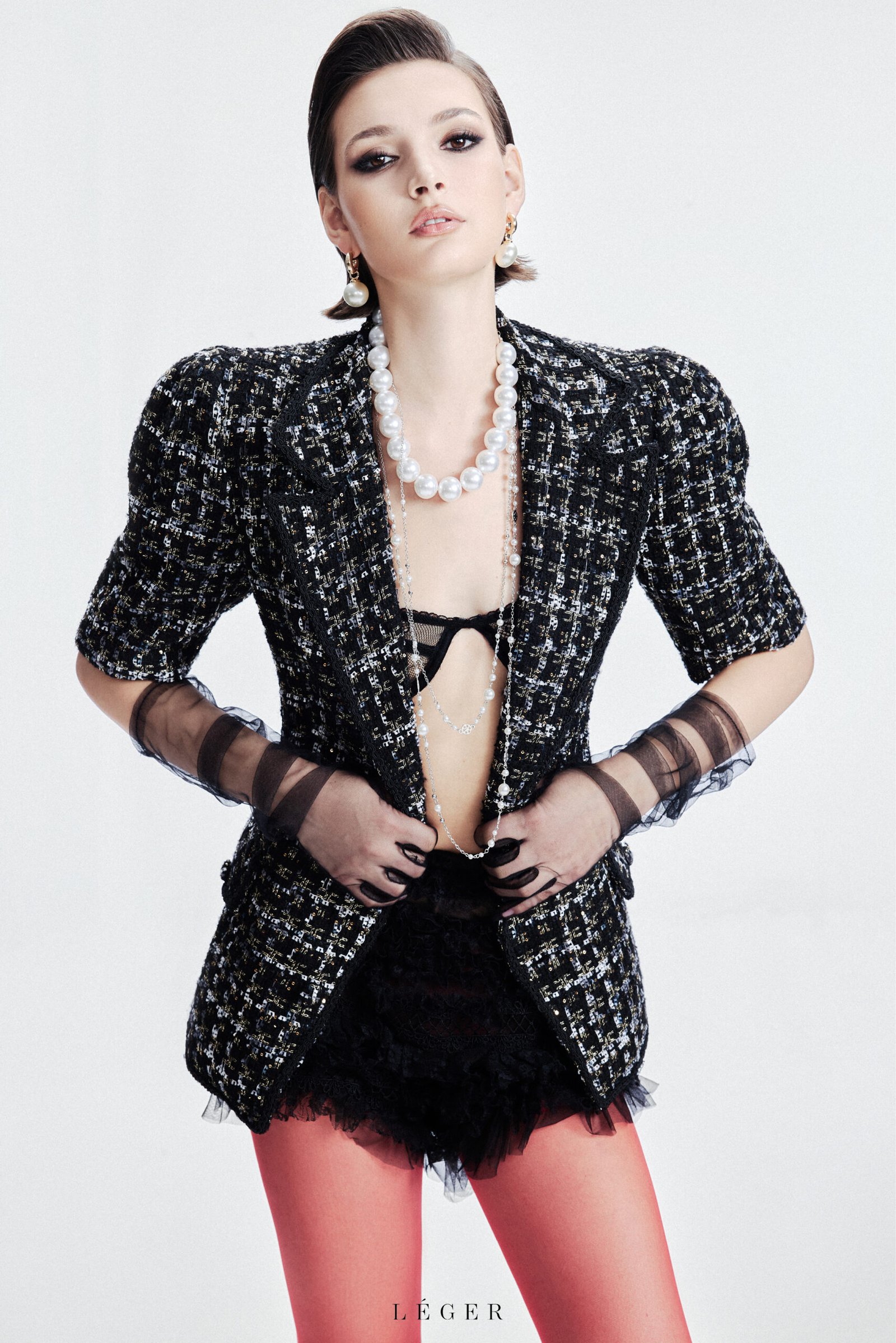 CRIMSON HEIRESS VEST / BLACK